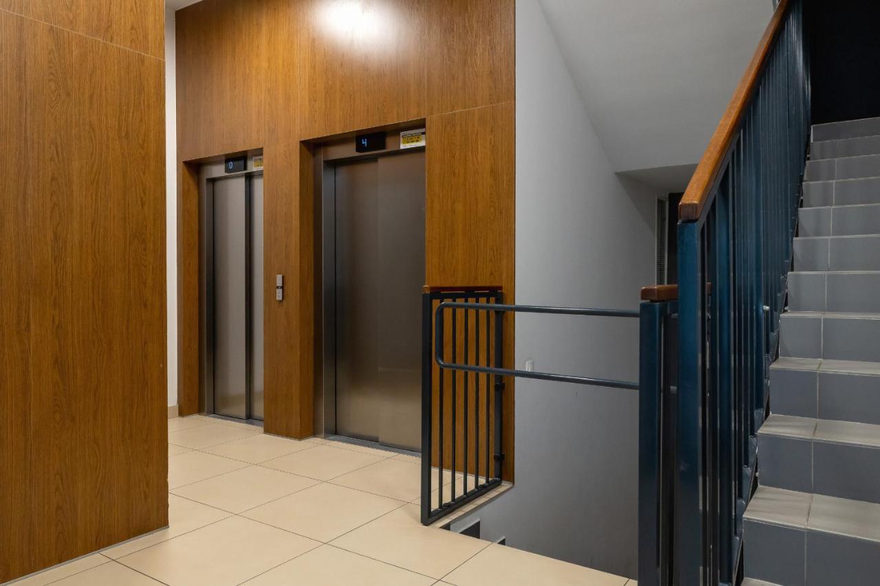 Osiedle Avia Harmonious With Balcony & Parking Cracow By Renters Prestige * Cracovia