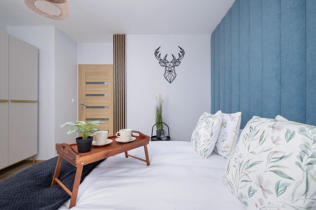 Appartamento Osiedle Avia Harmonious With Balcony & Parking Cracow By Renters Prestige Cracovia