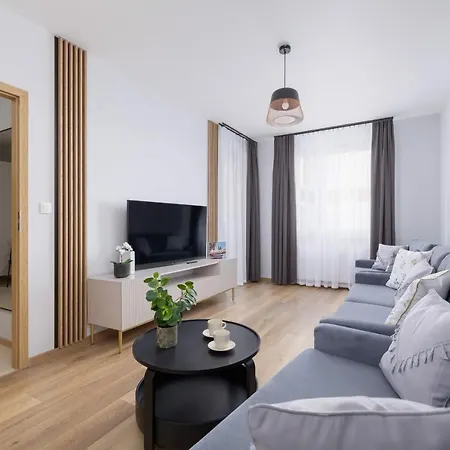 Osiedle Avia Harmonious Apartment With Balcony & Parking Cracow By Renters Prestige Krakow Exterior photo